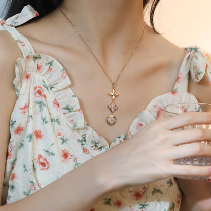 [Leaves]STAR AND SUN DIAMOND ROSE GOLD NECKLACE