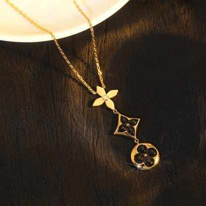[Leaves]STAR AND SUN ONYX ROSE GOLD NECKLACE