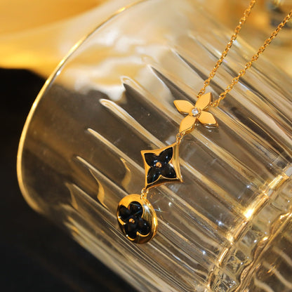 [Leaves]STAR AND SUN ONYX ROSE GOLD NECKLACE