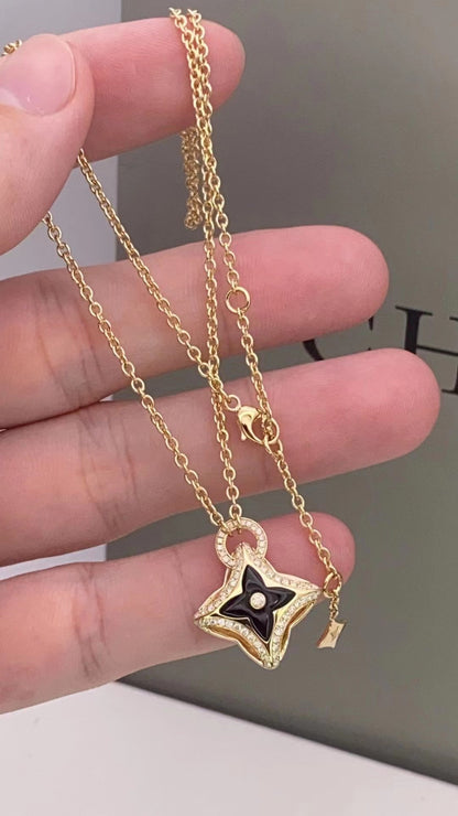 [Leaves]STAR PEDANT ROSE GOLD DIAMOND NECKLACE