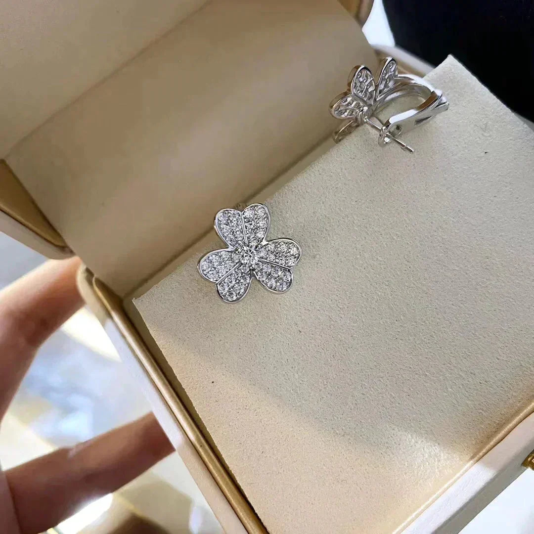[Leaves]CLOVER COMOS DIAMOND EARRINGS SILVER