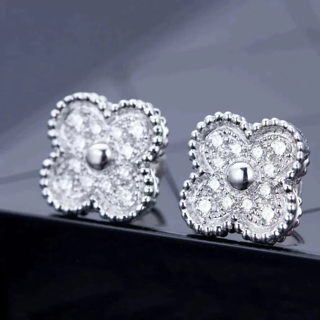 [Leaves]CLOVER 1 MOTIFS DIAMOND STUD EARRINGS SILVER
