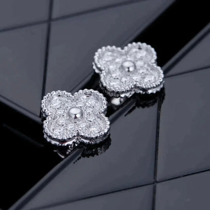 [Leaves]CLOVER 1 MOTIFS DIAMOND STUD EARRINGS SILVER