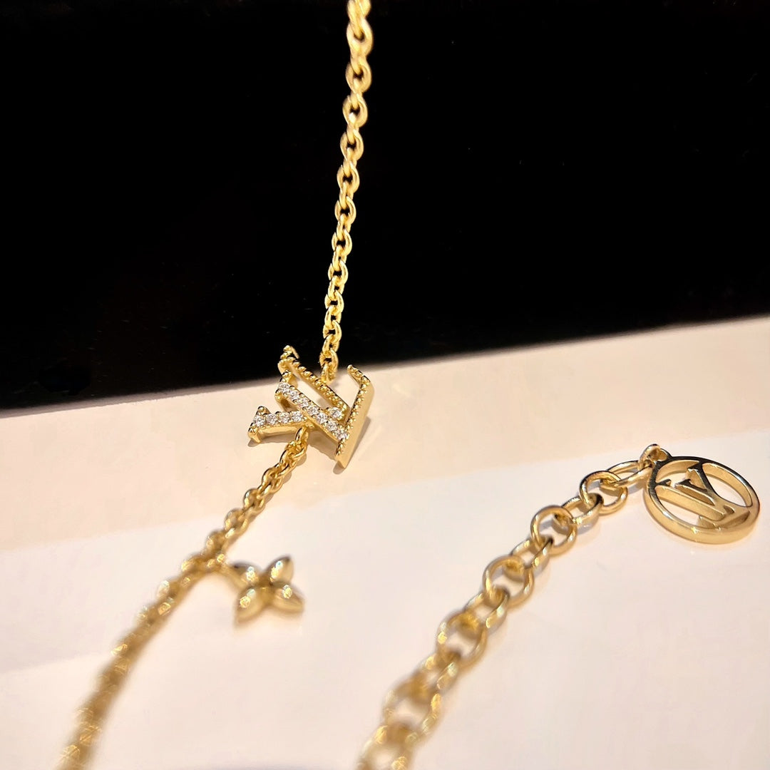 [Leaves]LOGO STAR MOTIF GOLD BRACELET