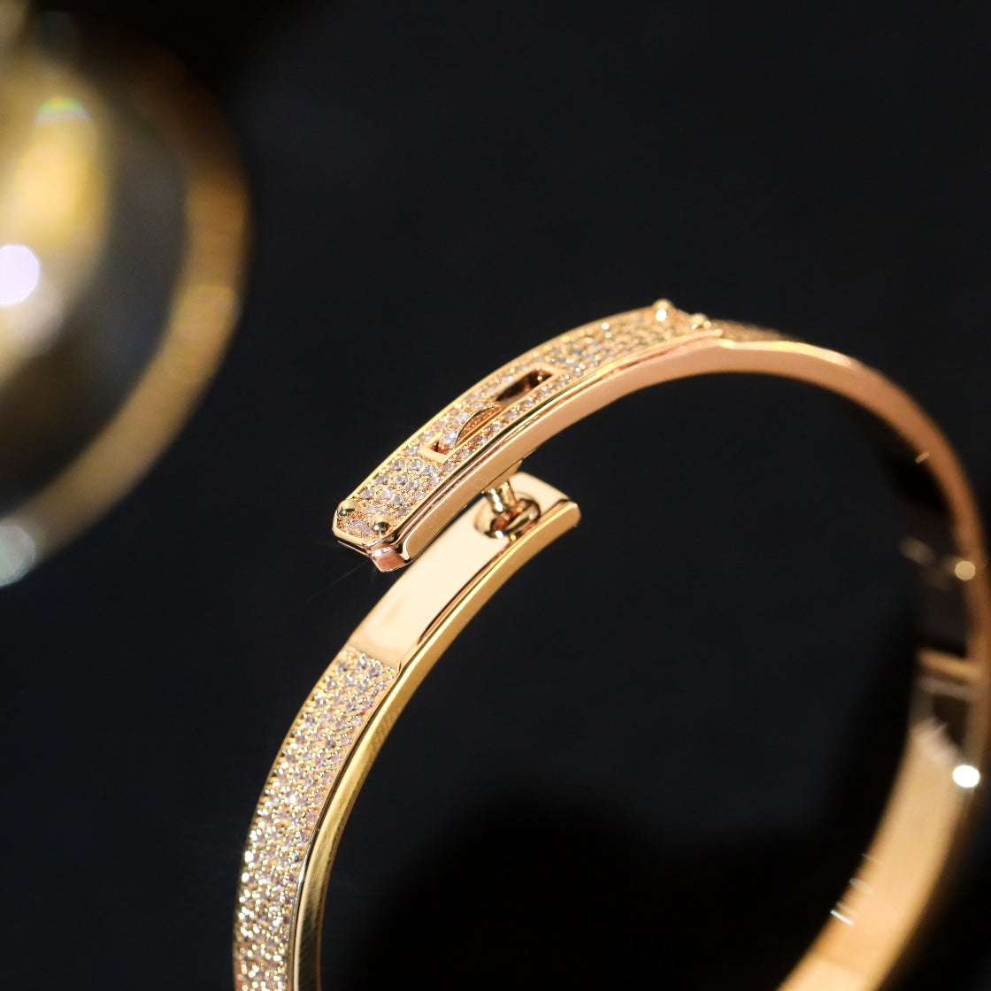 [Leaves]KELLY BRACELET DIAMOND PAVED