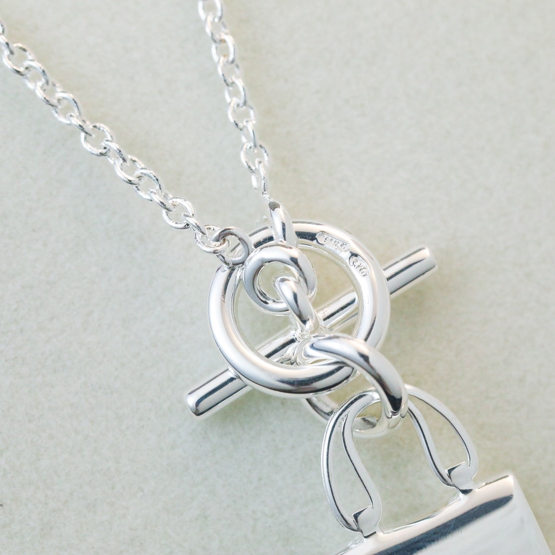 [Leaves]POP H PEDANT SILVER NECKLACE