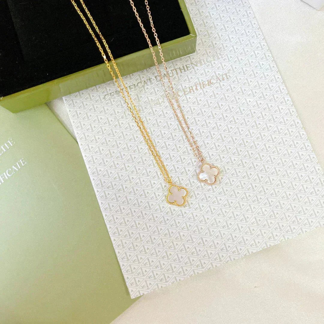 [Leaves]CLOVER MINI 9.5MM WHITE MOTHER-OF-PEARL NECKLACE