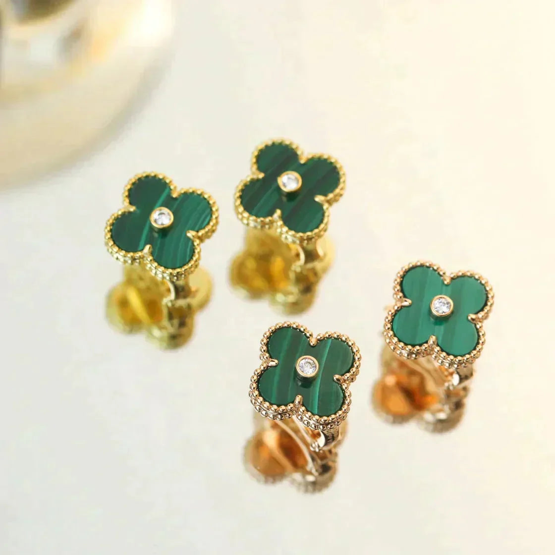 [Leaves]CLOVER MEDIUM 1 MOTIFS MALACHITE DIAMOND EARRINGS
