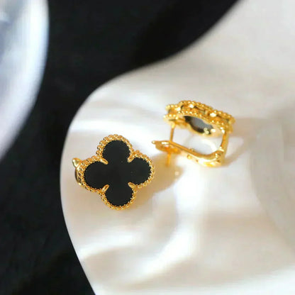 [Leaves]CLOVER MEDIUM 1 MOTIFS  ONYX STUD EARRINGS
