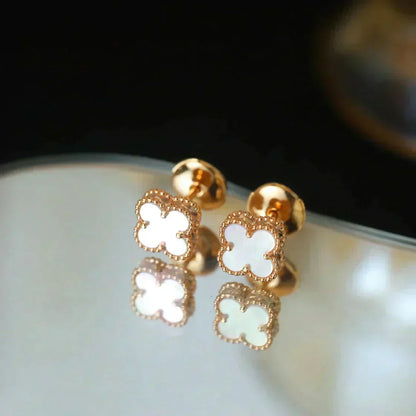 [Leaves]CLOVER MINI 9.5MM WHITE MOP EARRINGS