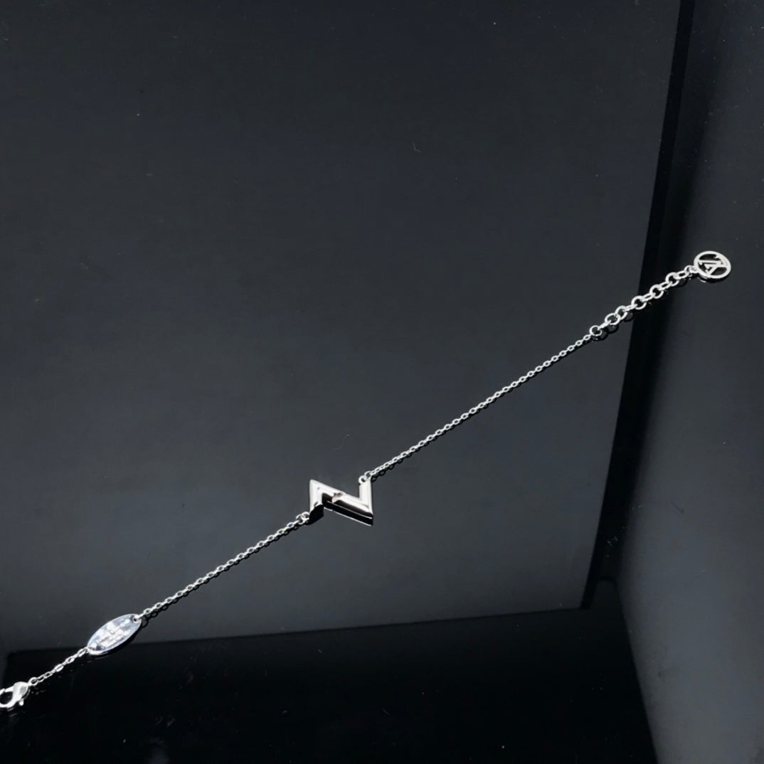 [Leaves]VOLT LV LOGO BRACELET