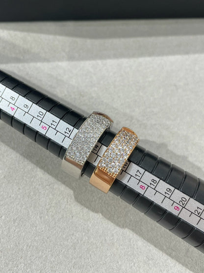 [Leaves]LIENS EVIDENCE  DIAMOND PAVED RING