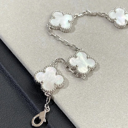 [Leaves]LUCKY CLOVER 5-MOTIF BRACELET - WHITE MOTHER-OF-PEARL COLLECTION