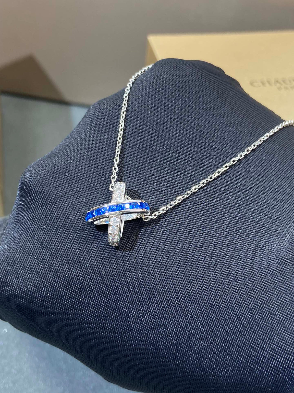 [Leaves]LIENS DIAMOND SILVER NECKLACE