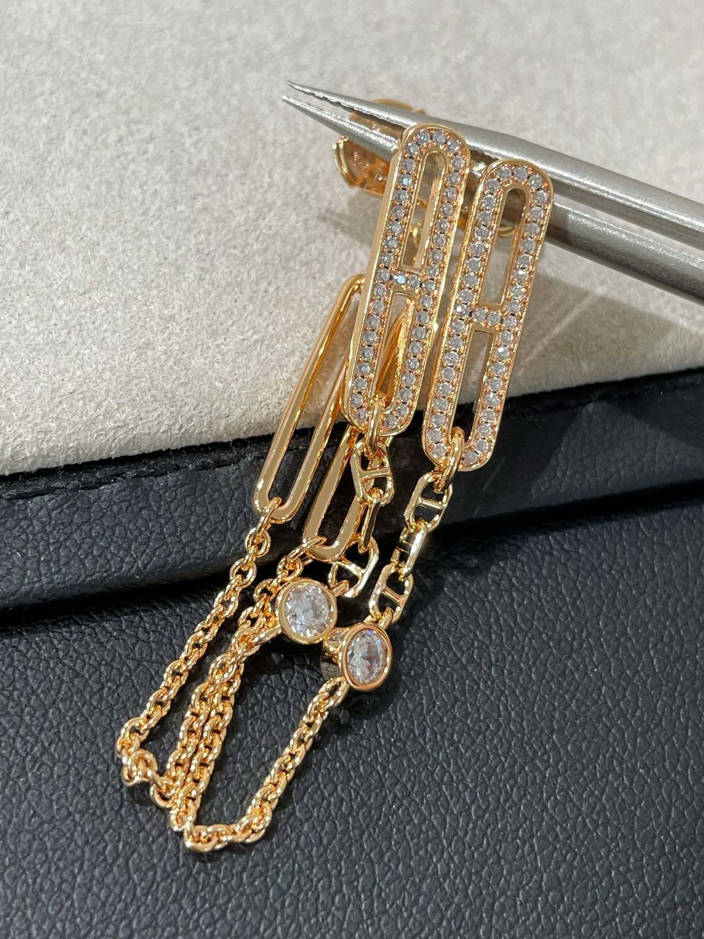 [Leaves]CHAINE CHAOS DIAMOND DROP EARRINGS