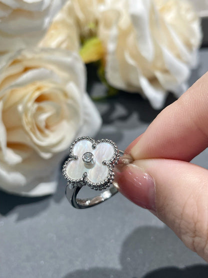 [Leaves]CLOVER SILVER MOP DIAMOND RING