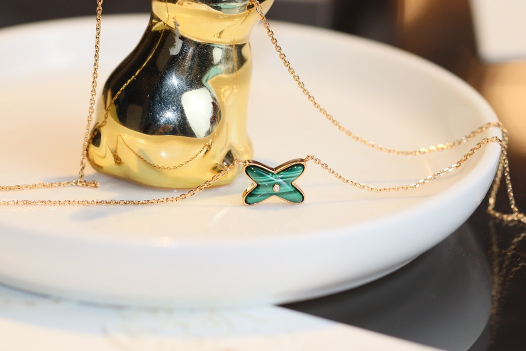 [Leaves]JEUX MALACHITE 1 DIAMOND ROSE GOLD NECKLACE