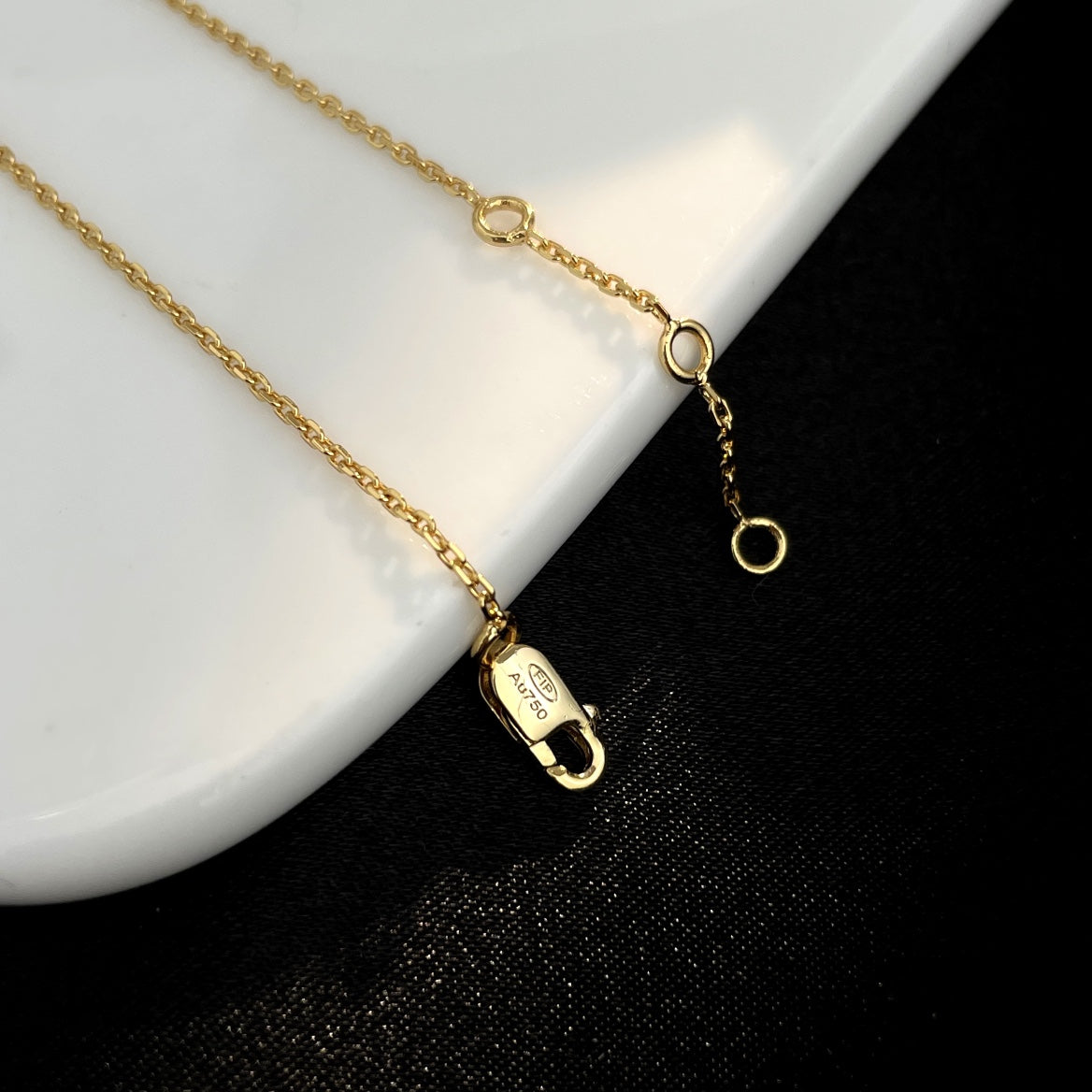[Leaves]FORCE 10 FULL DIAMOND BUCKLE CHAIN LINK MINI MODEL