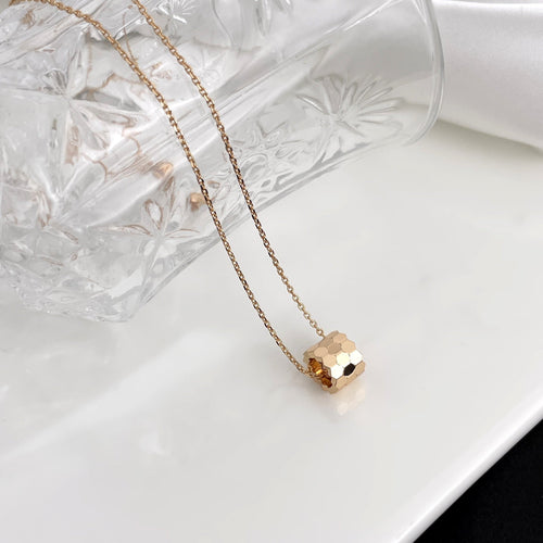 [Leaves]BEE MINI NECKLACE
