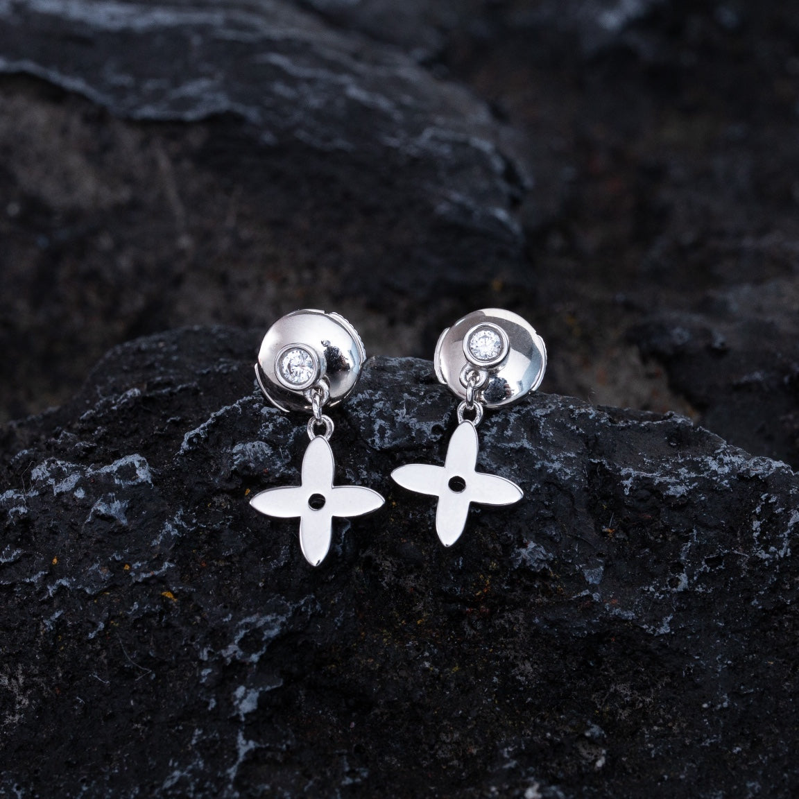 [Leaves]VIDYLLE SILVER DIAMOND MINI DROP EARRINGS