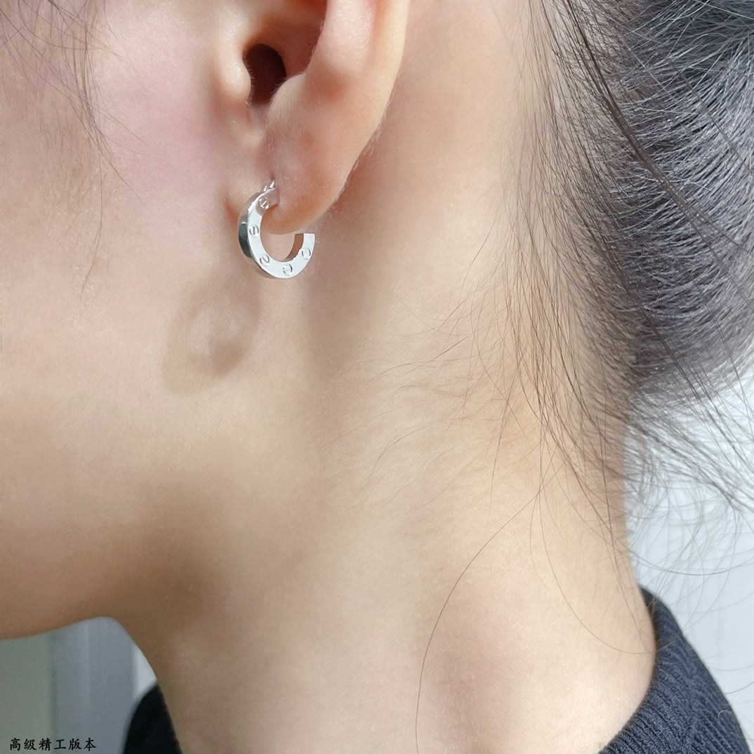 [Leaves]LOVE MINI EARRINGS