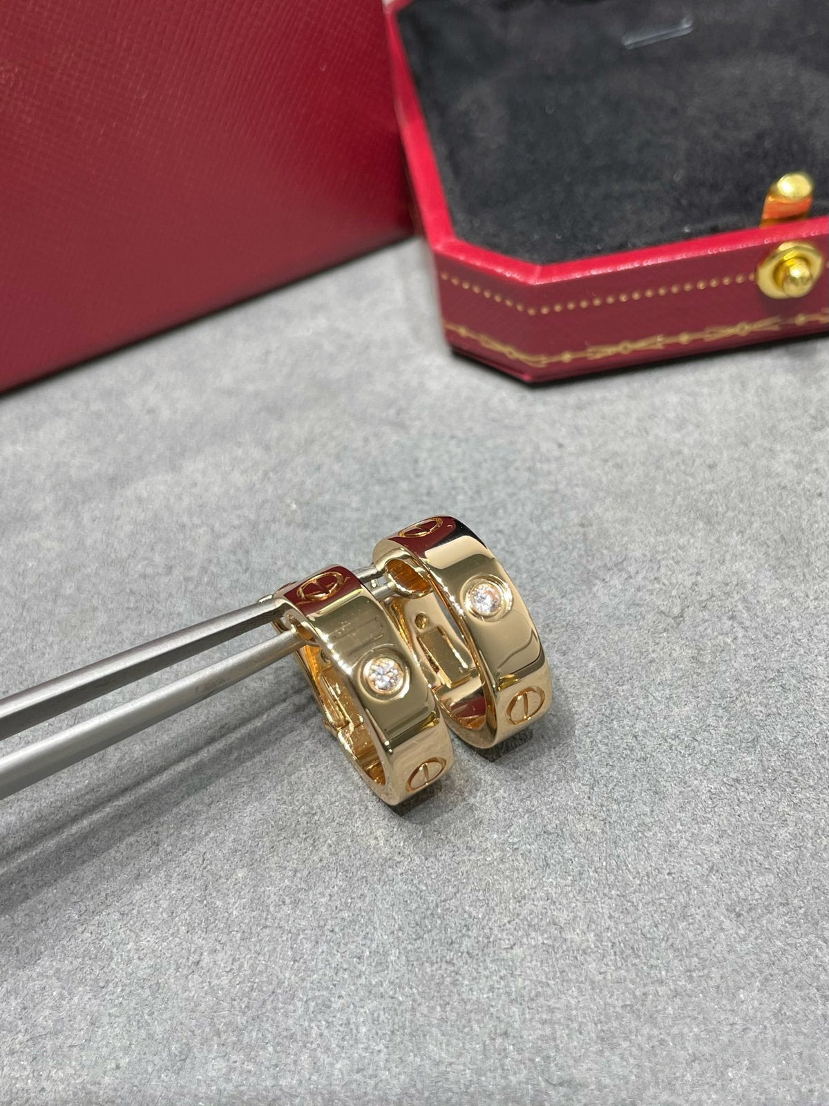 [Leaves]LOVE 5.5MM 1 DIAMOND EARRINGS