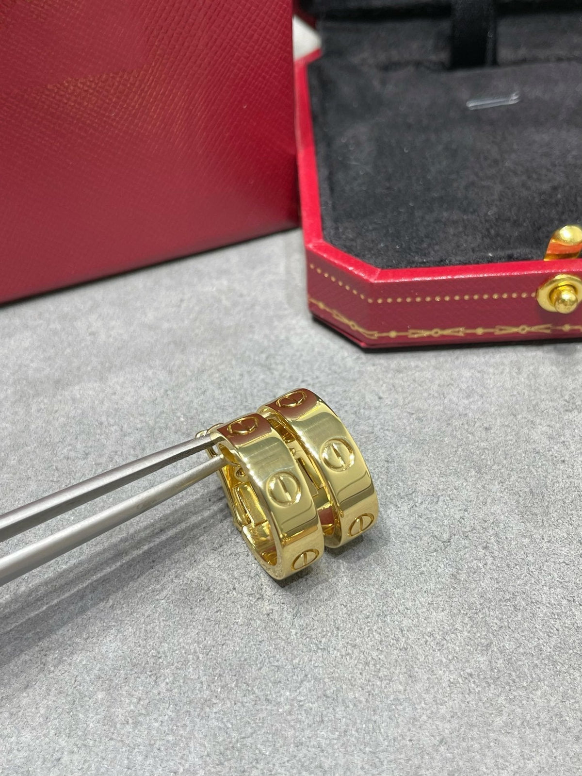 [Leaves]LOVE 5.5MM EARRINGS