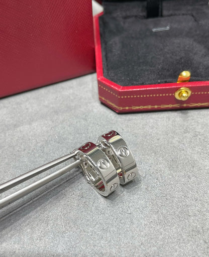 [Leaves]LOVE 5.5MM EARRINGS
