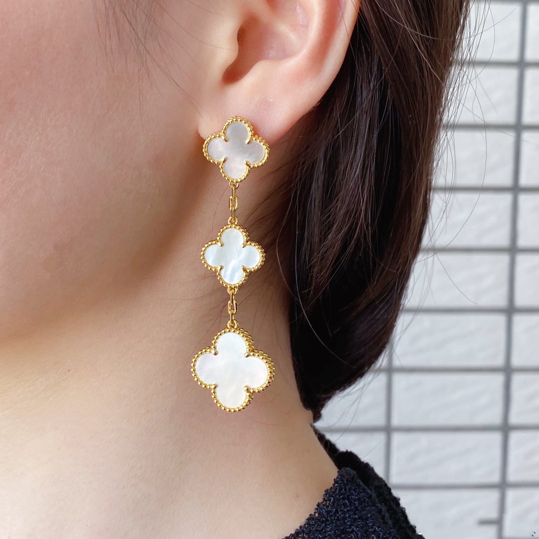 [Leaves]CLOVER MOP 3 MOTIFS GOLD EARRINGS