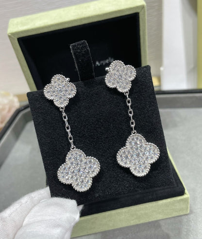 [Leaves]CLOVER 2 MOTIFS DIAMOND PAVED SILVER EARRINGS