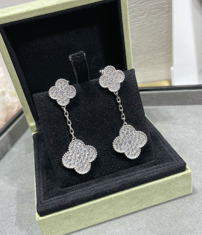 [Leaves]CLOVER 2 MOTIFS DIAMOND PAVED SILVER EARRINGS