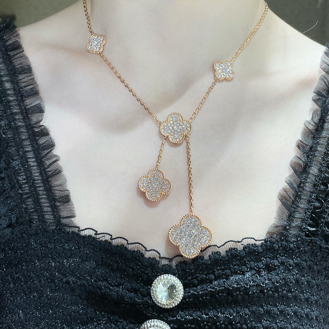 [Leaves]CLOVER 6 MOTIF DIAMOND PAVED NECKLACE