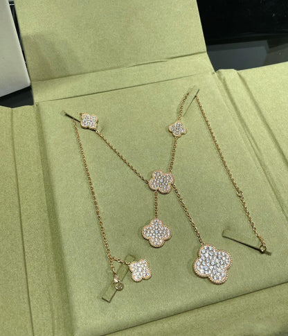 [Leaves]CLOVER 6 MOTIF DIAMOND PAVED NECKLACE
