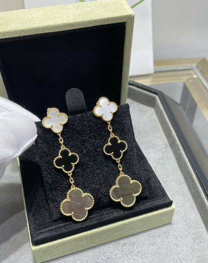[Leaves]CLOVER 3 MOTIF MOP ONYX DARK MOP PINK GOLD EARRINGS