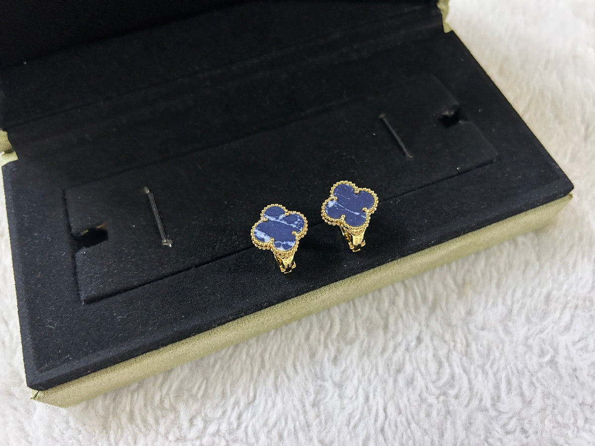 [Leaves]CLOVER PIETERSITE MEDIUM STUD EARRINGS