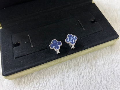 [Leaves]CLOVER PIETERSITE MEDIUM STUD EARRINGS