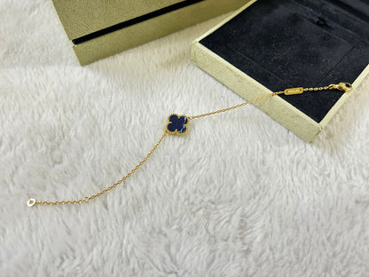 [Leaves]CLOVER 1 MOTIF PIETERSITE BRACELET