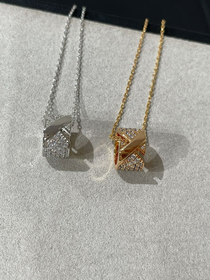 [Leaves]LIENS EVIDENCE DIAMOND PAVED NECKLACE