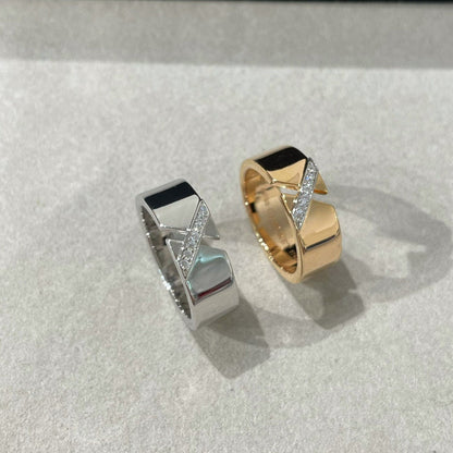 [Leaves]LIENS EVIDENCE DIAOMOND RING