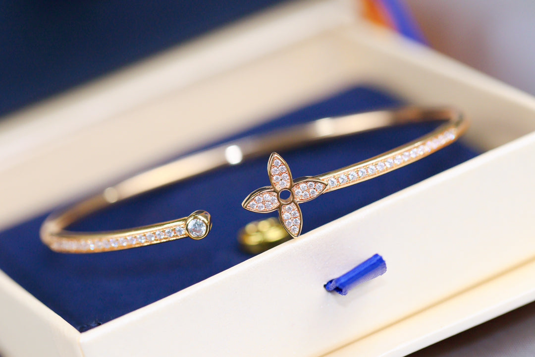 [Leaves]IDYLLE ROSE GOLD OPEN BRACELET DIAMOND PAVED