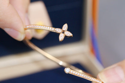 [Leaves]IDYLLE ROSE GOLD OPEN BRACELET DIAMOND PAVED