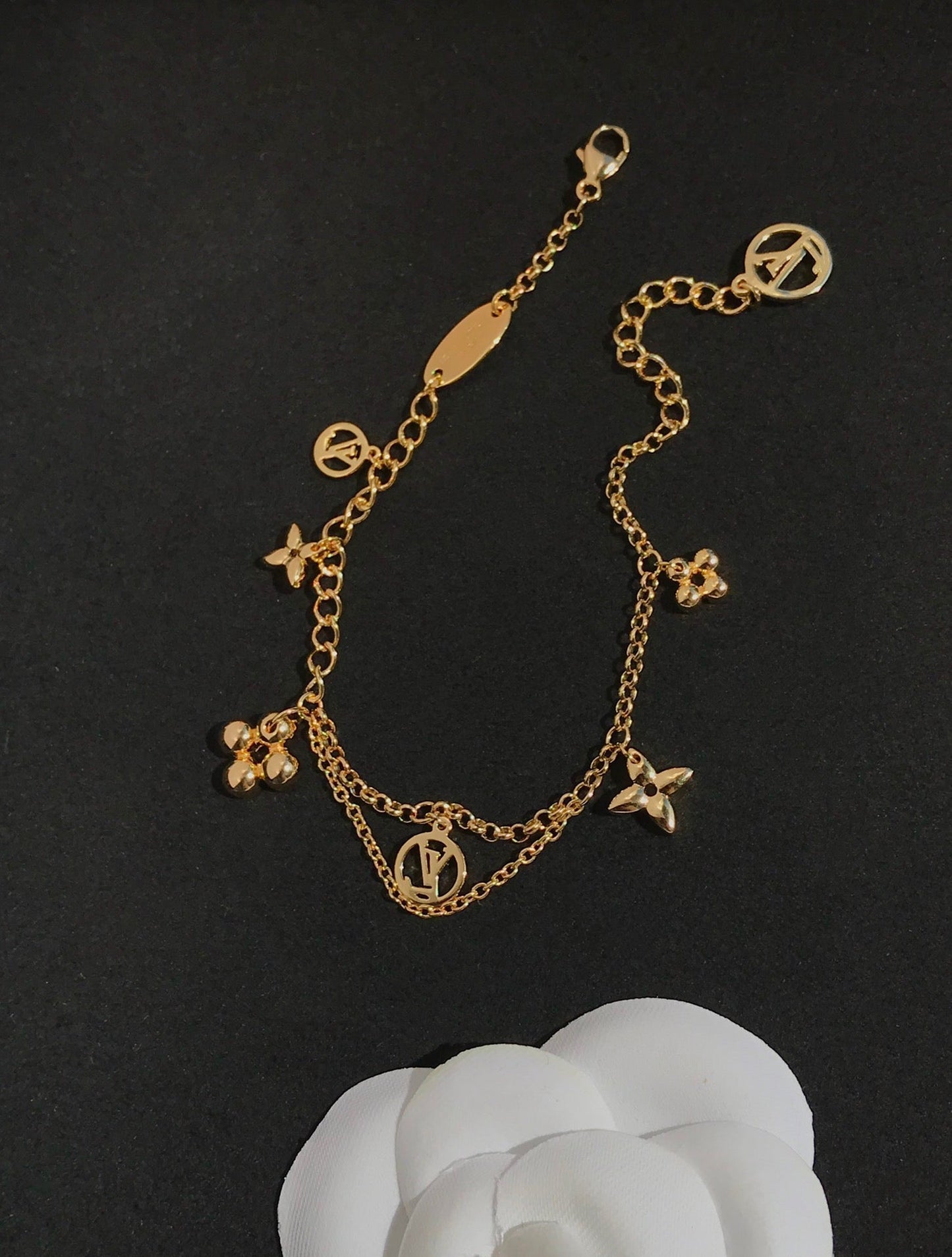 [Leaves]BLOOMING ROSE GOLD MOP BRACELET