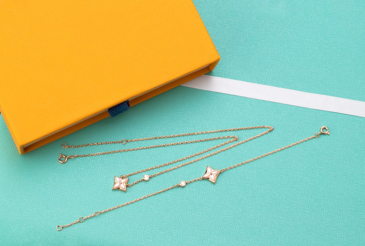 [Leaves]STAR PINK MOP 1 DIAMOND ROSE GOLD NECKLACE
