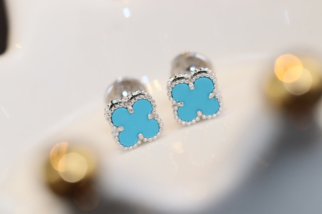 [Leaves]CLOVER MINI TURQUOISE SILVER STUD EARRINGS