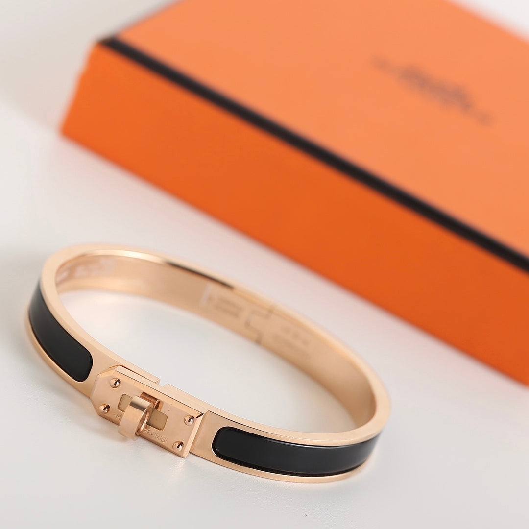 [Leaves]HM KELLY BLACK BRACELET