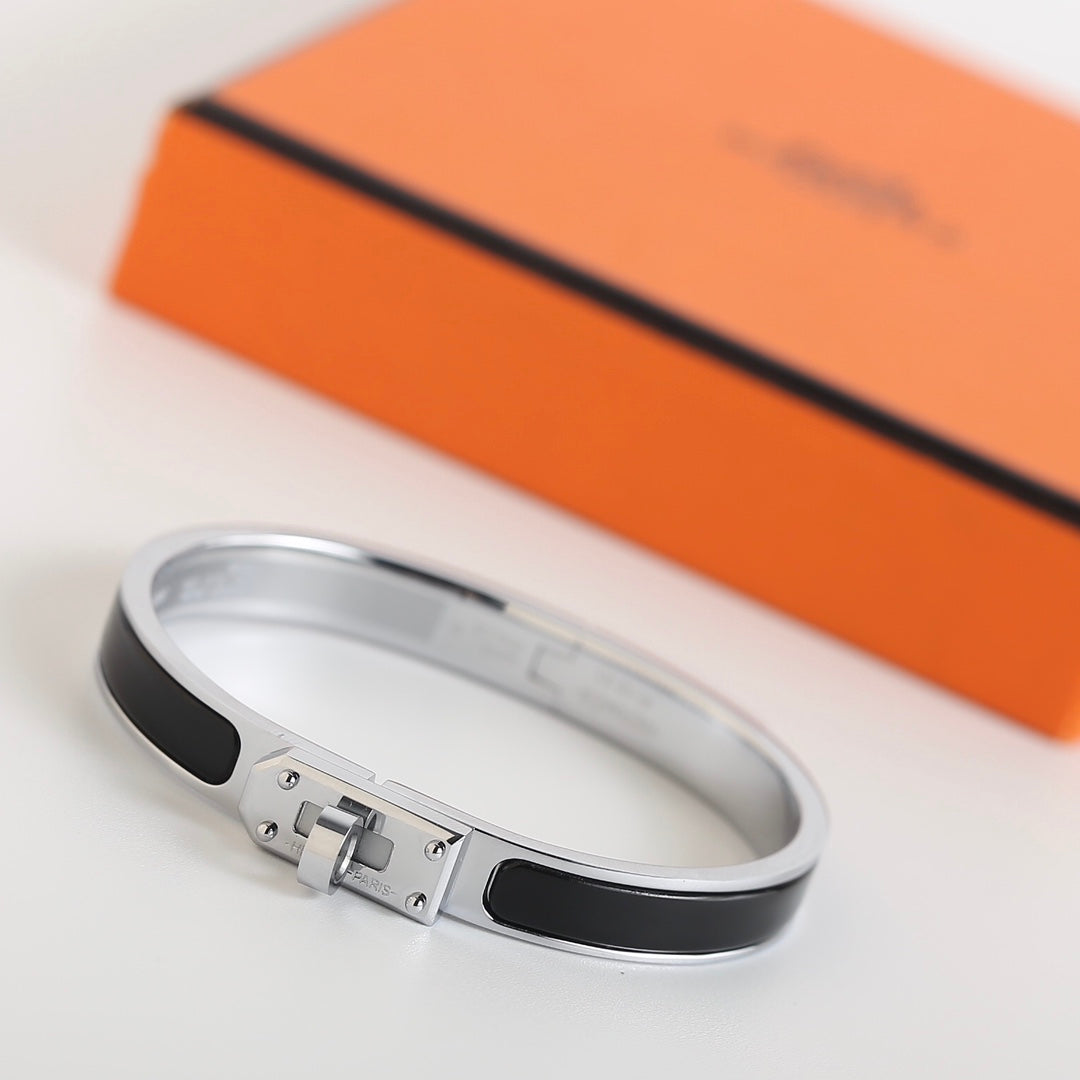 [Leaves]HM KELLY BLACK BRACELET