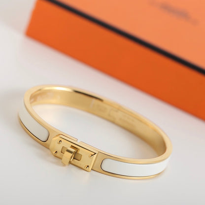 [Leaves]HM KELLY WHITE BRACELET