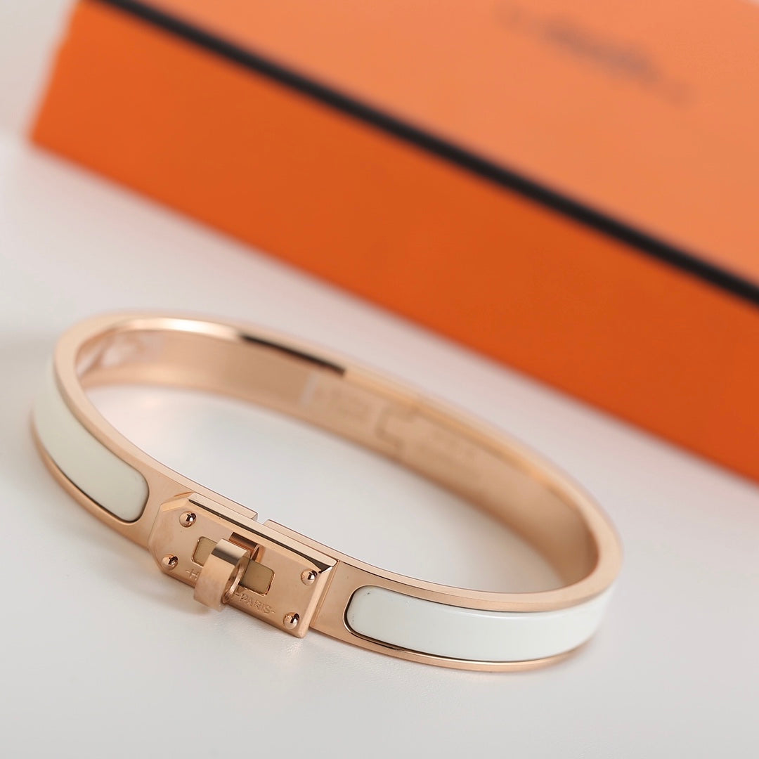 [Leaves]HM KELLY WHITE BRACELET