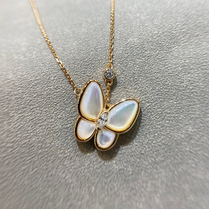 [Leaves]BUTTERFLY MOP DIAMOND NECKLACE