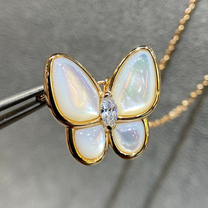 [Leaves]BUTTERFLY MOP DIAMOND NECKLACE